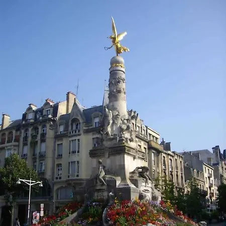 Le Nid Sacre, Climatise, Proche Gare Centre, Arena * Reims